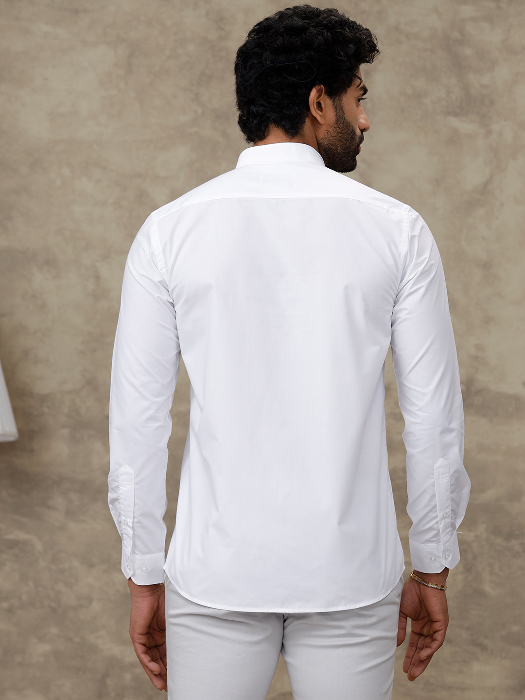 Men Cotton Blend Chinese Collar White Shirt Aura