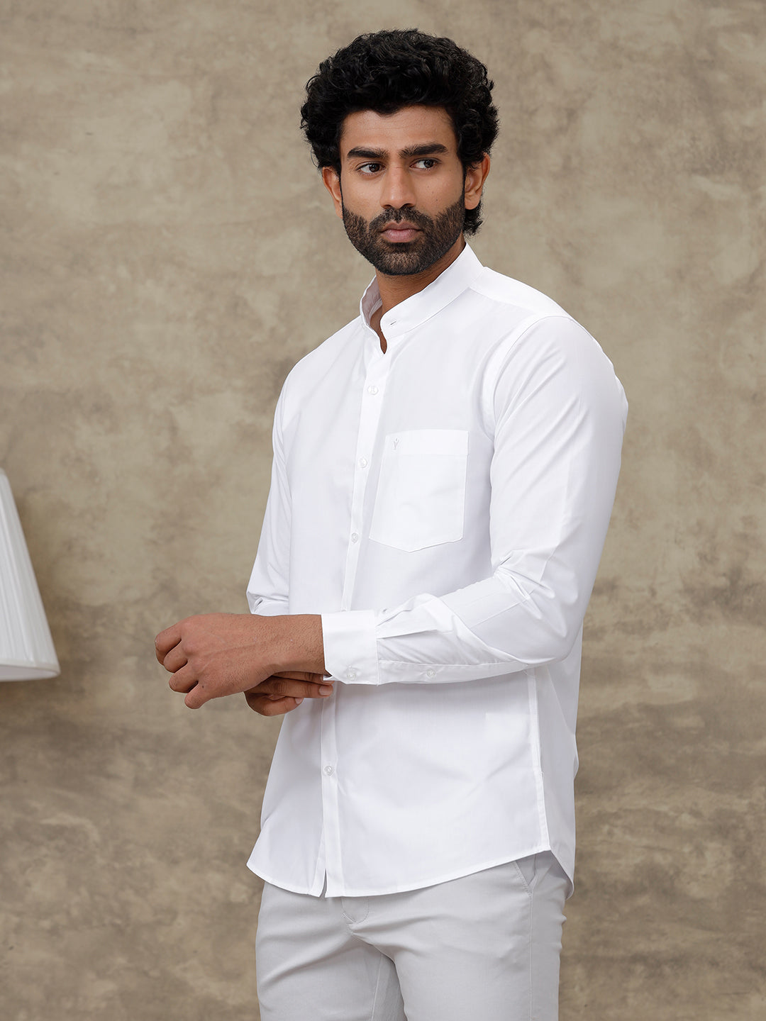 Men Cotton Blend Chinese Collar White Shirt Aura