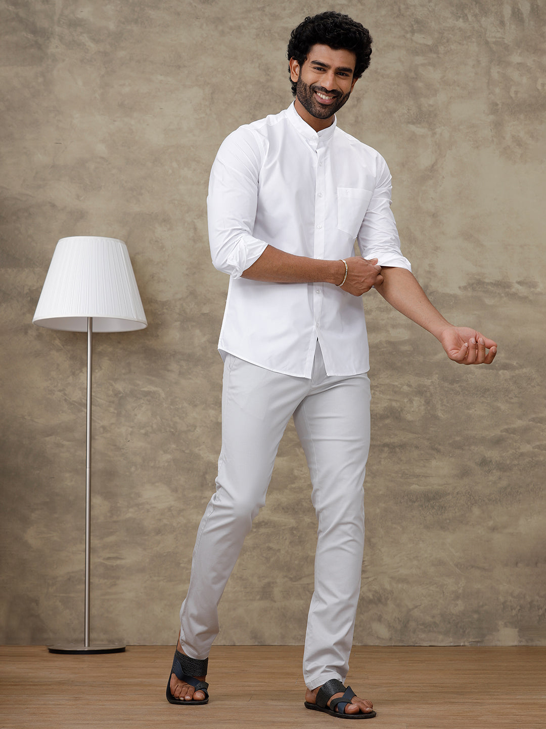 Men Cotton Blend Chinese Collar White Shirt Aura