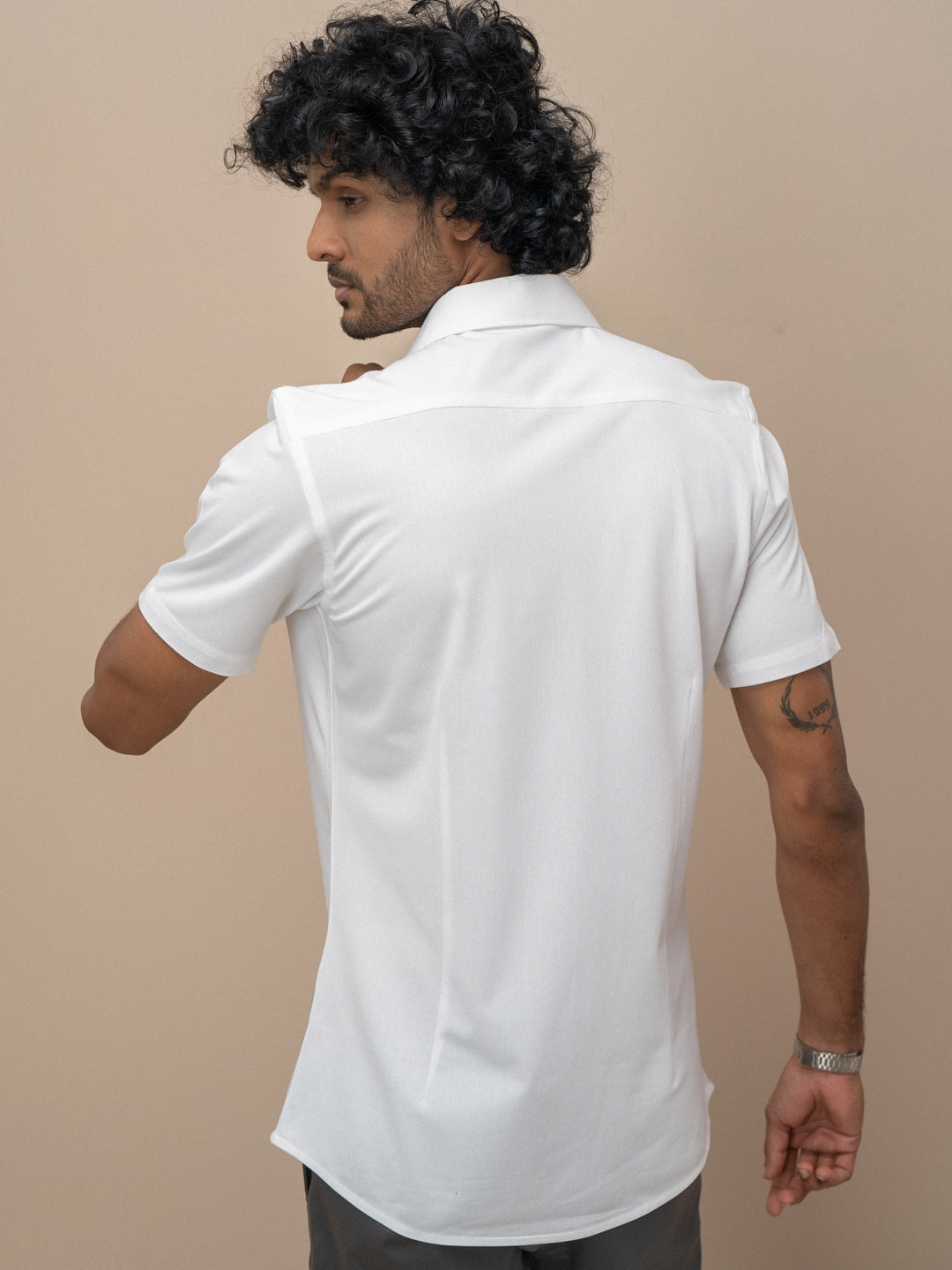 Men Poly Cotton Stretchable White Half Sleeves Shirt ER1