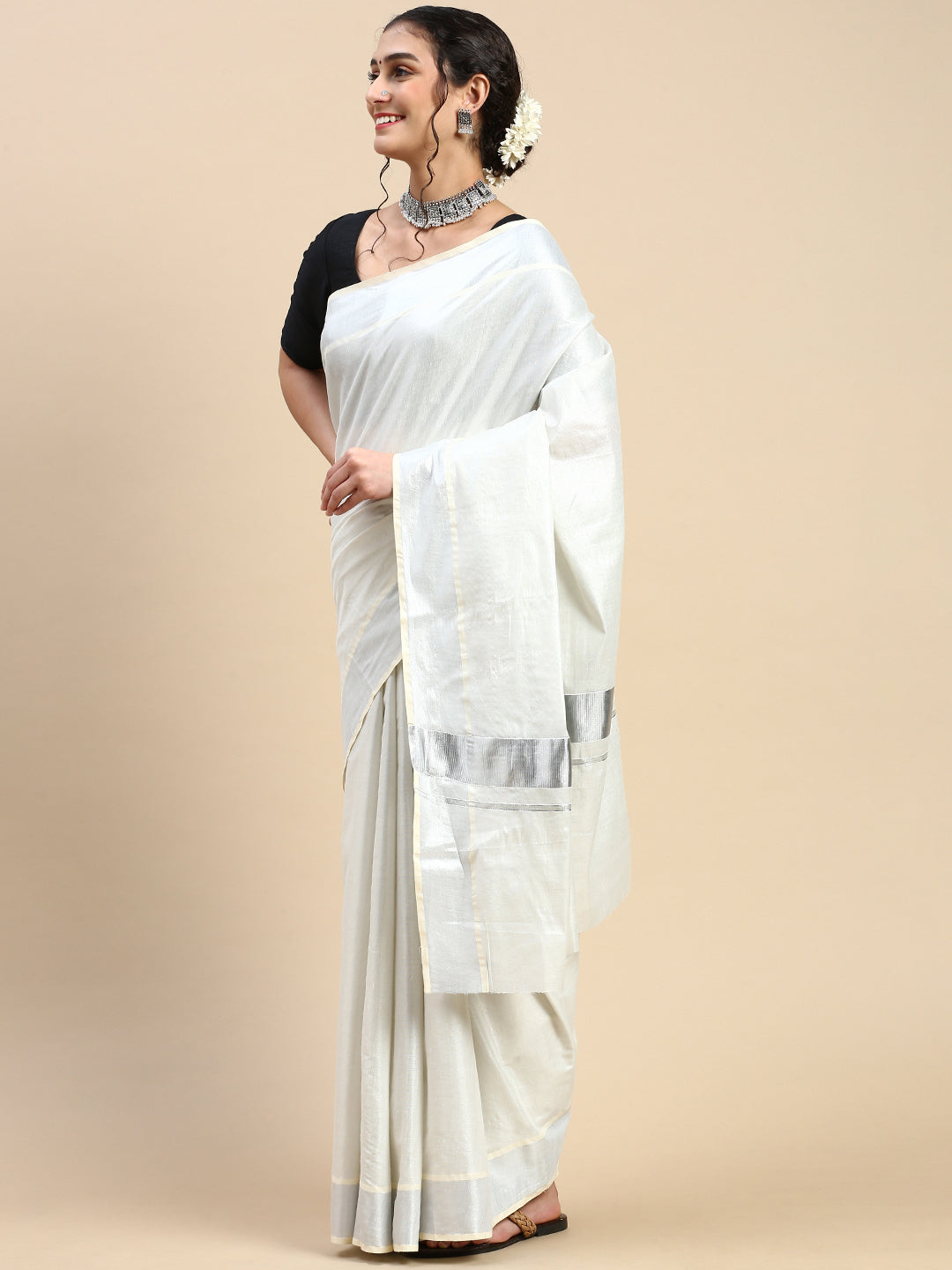 Womens Kerala Tissue Silver Jari Plain Saree OKS08-Side view