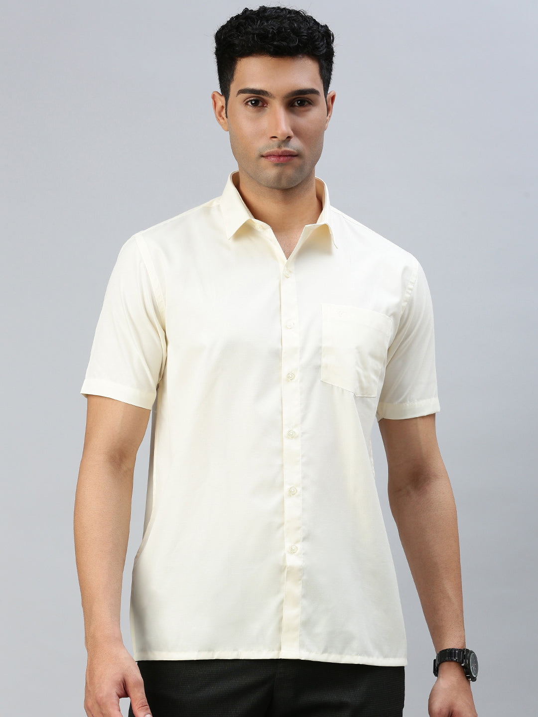 Men Cotton Blend Shirt Cream Manavalan