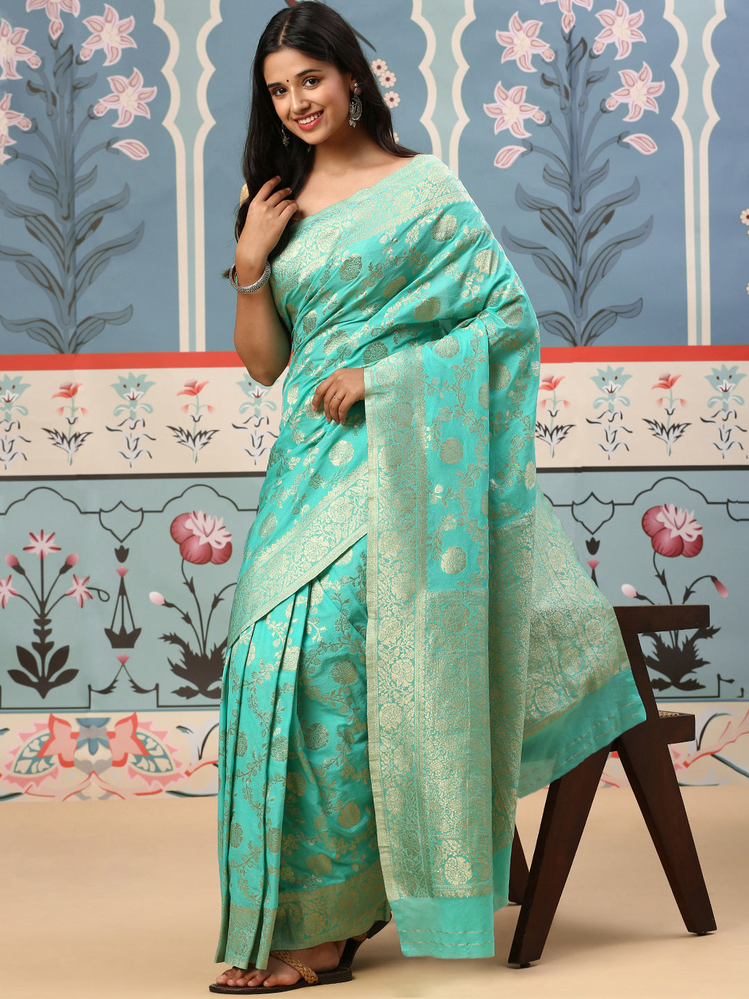 Womens Semi Silk Saree Green SS176