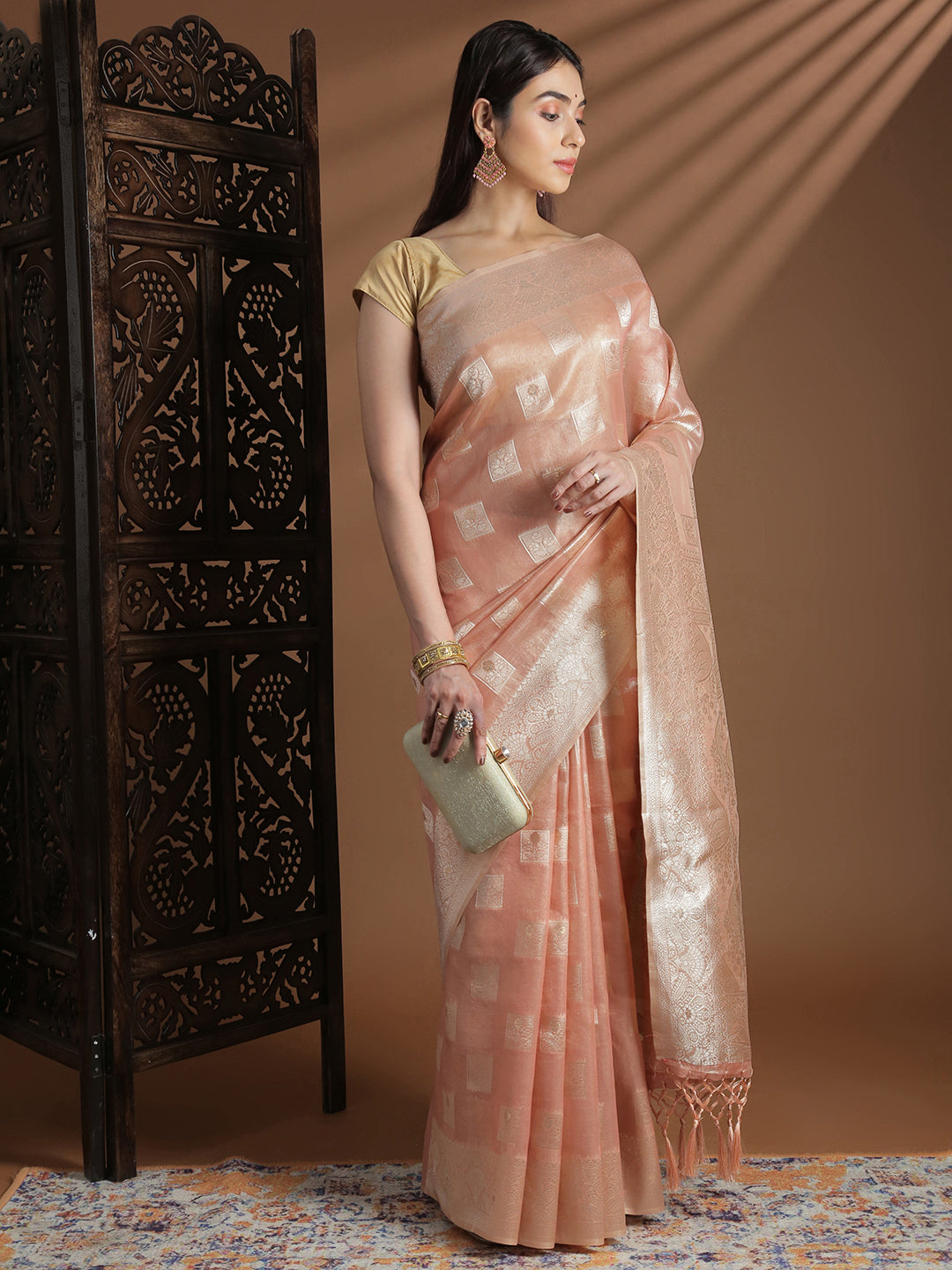 Women Peach Cotton Weaving Saree PCS260