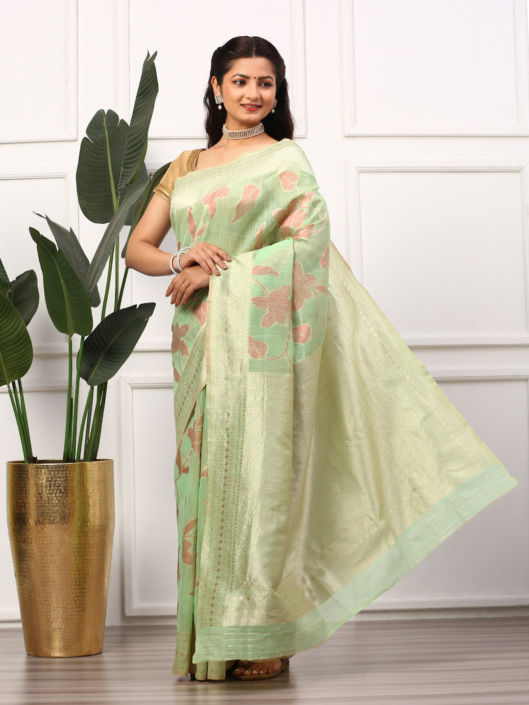 Women Semi Linen Weaving Saree Green SL130