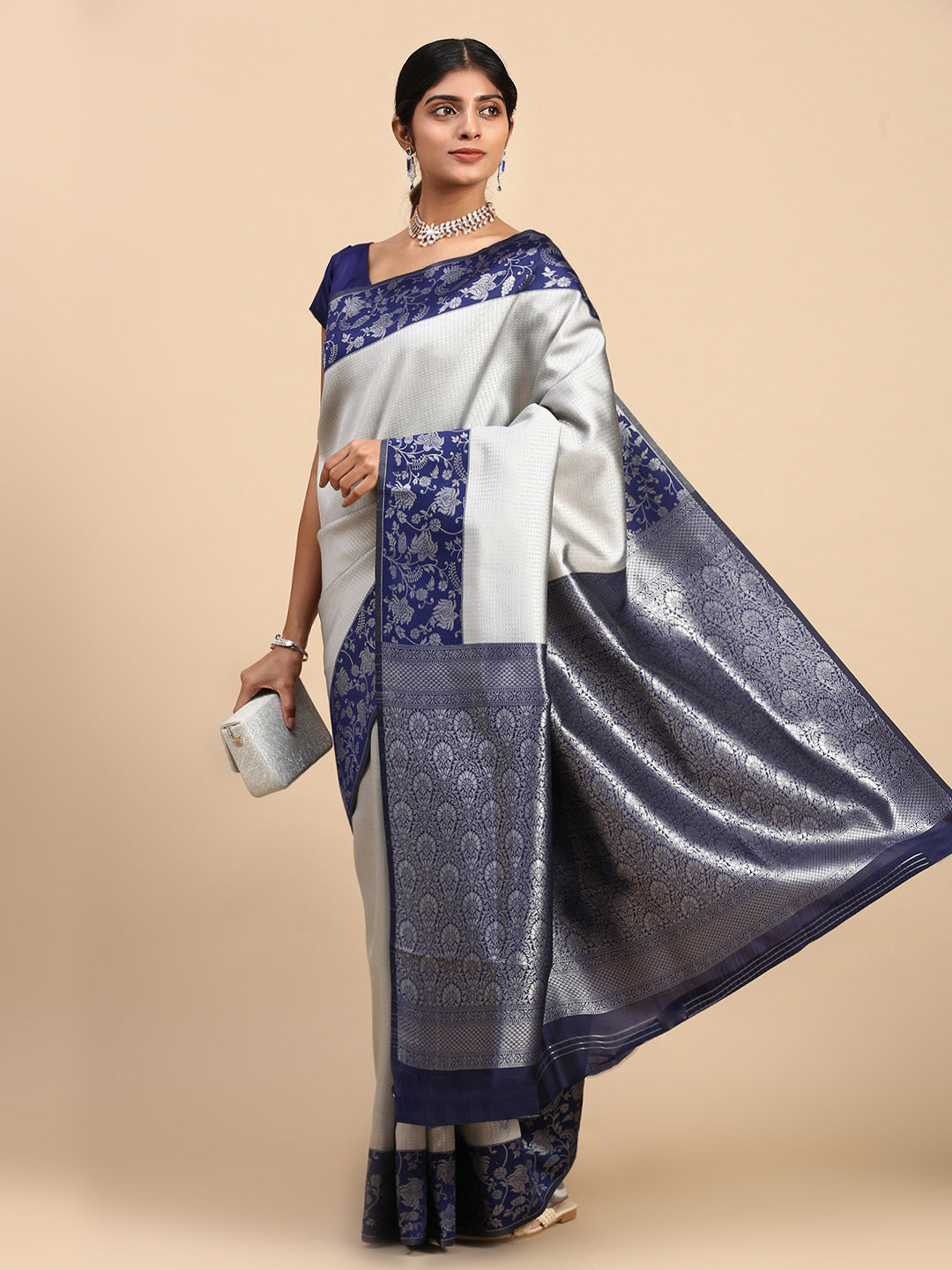 Women Semi Silk Saree Silver SS280