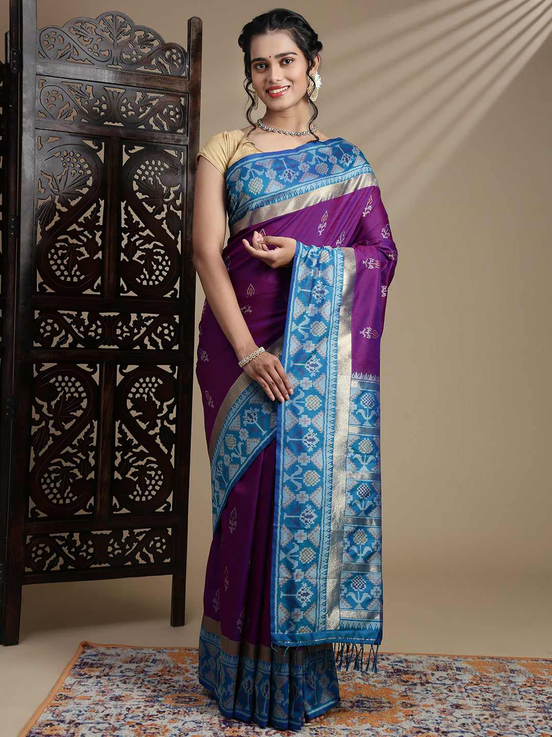 Women Violet Soft Silk Saree SS395