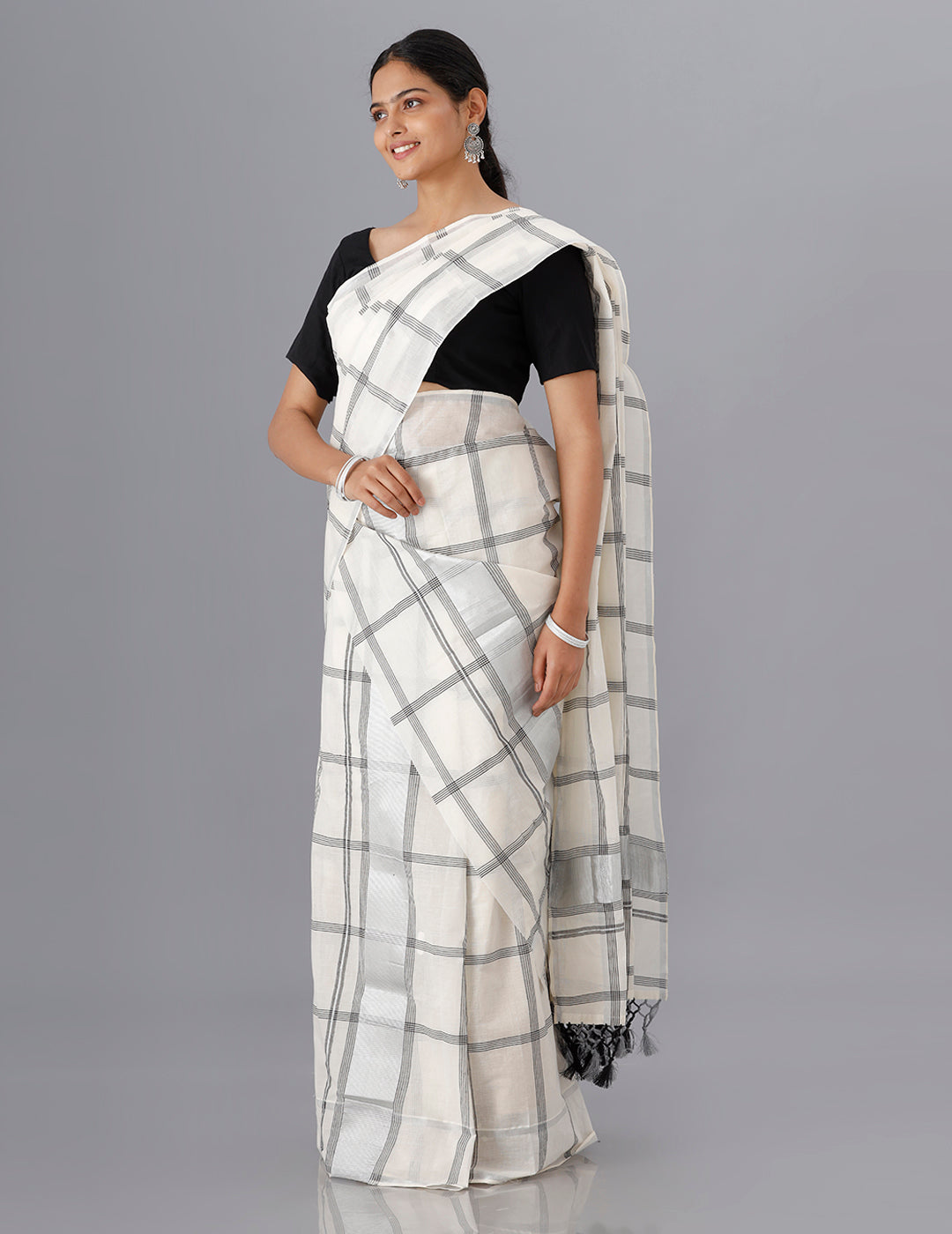 Womens Kerala Single Set Mundu Sarees Silver