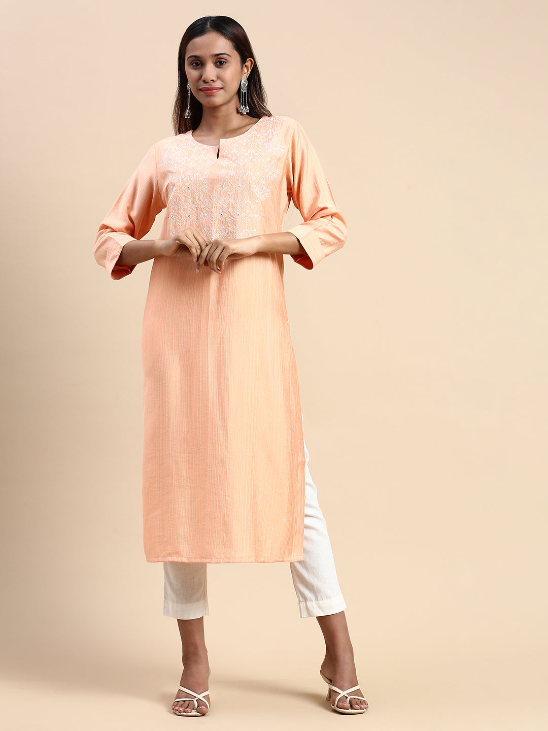 Leggings Kurtas Set - Buy Leggings Kurtas Set online in India