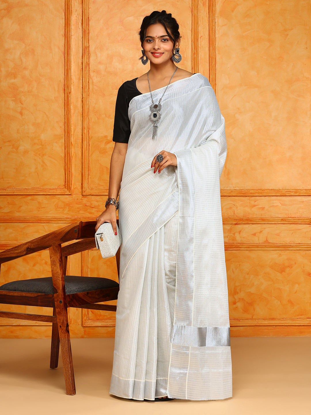 Women Kerala Silver Lines Saree KS103