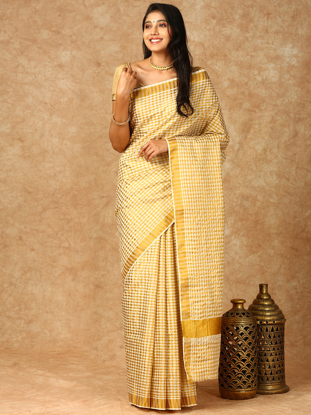 Women Kerala Cream Checked Saree with Gold Jari Border KS141