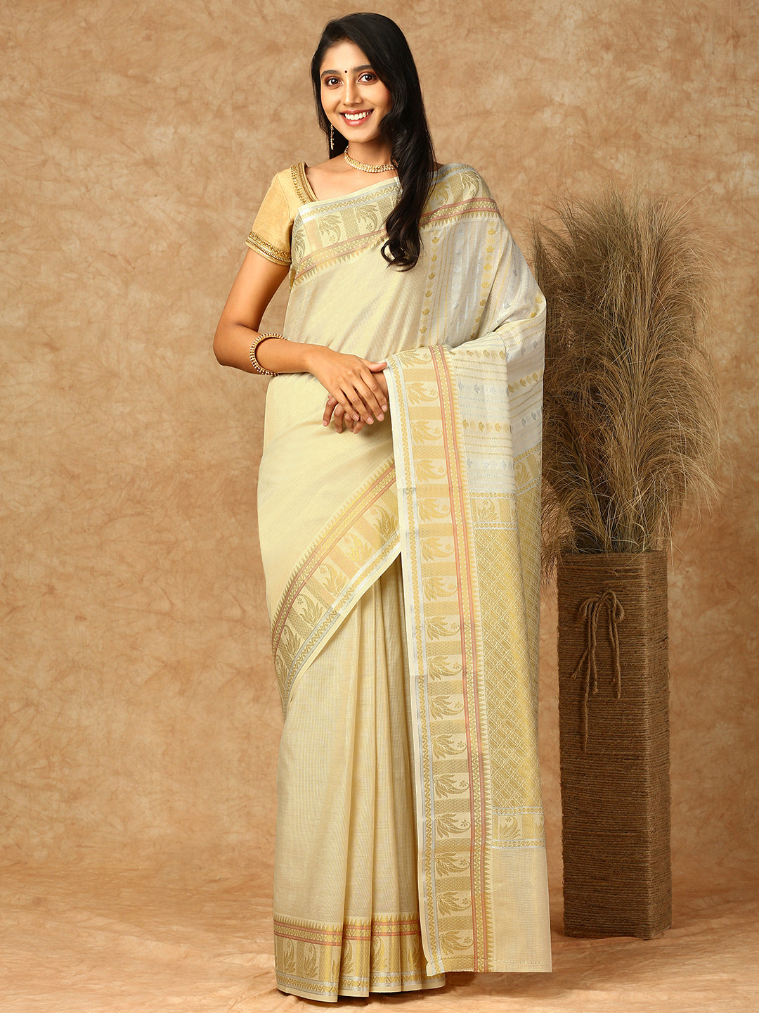 Kerala Cream Saree with Gold Jari Border KS134