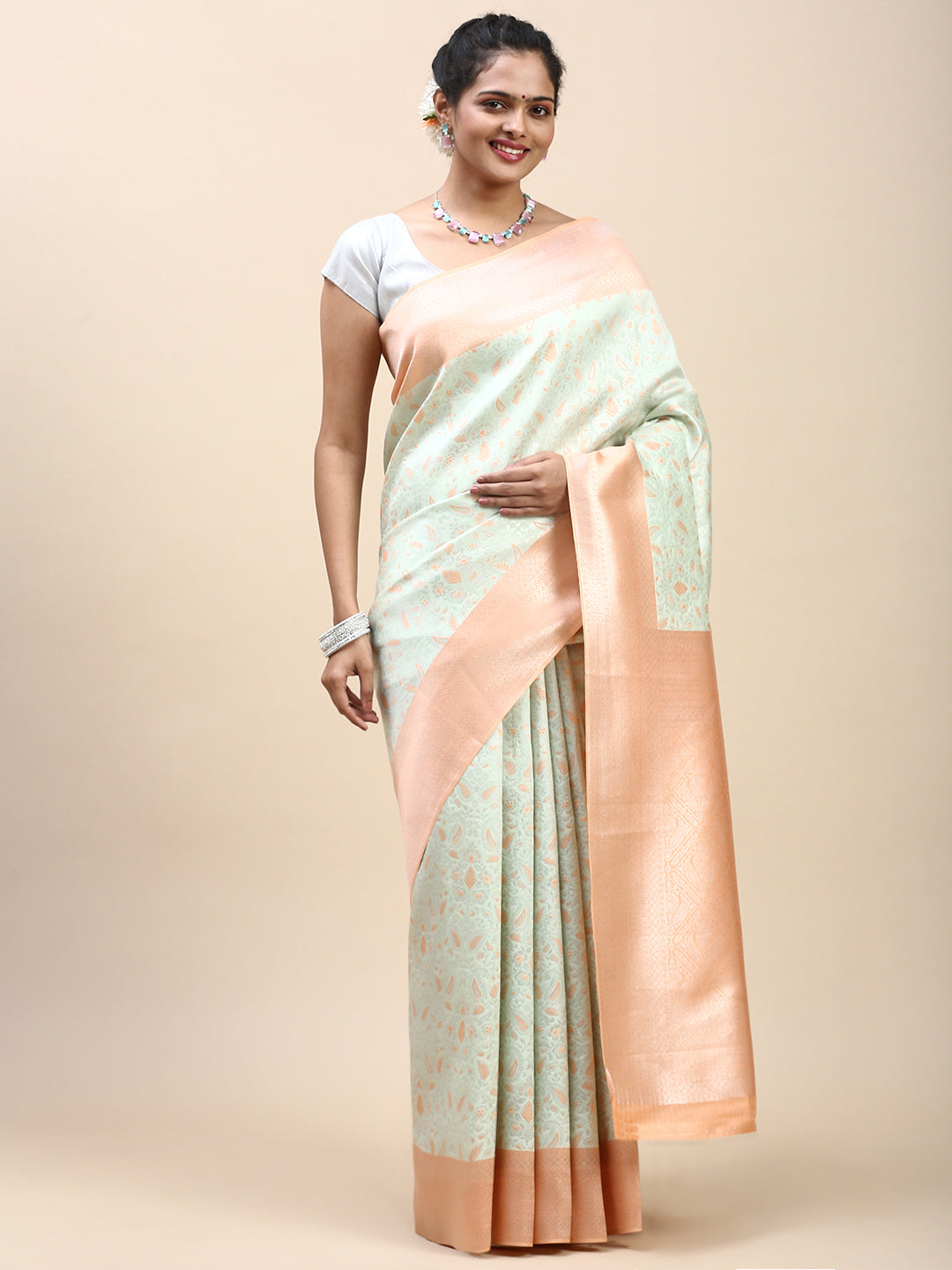 Women Semi Silk Saree Green SS287