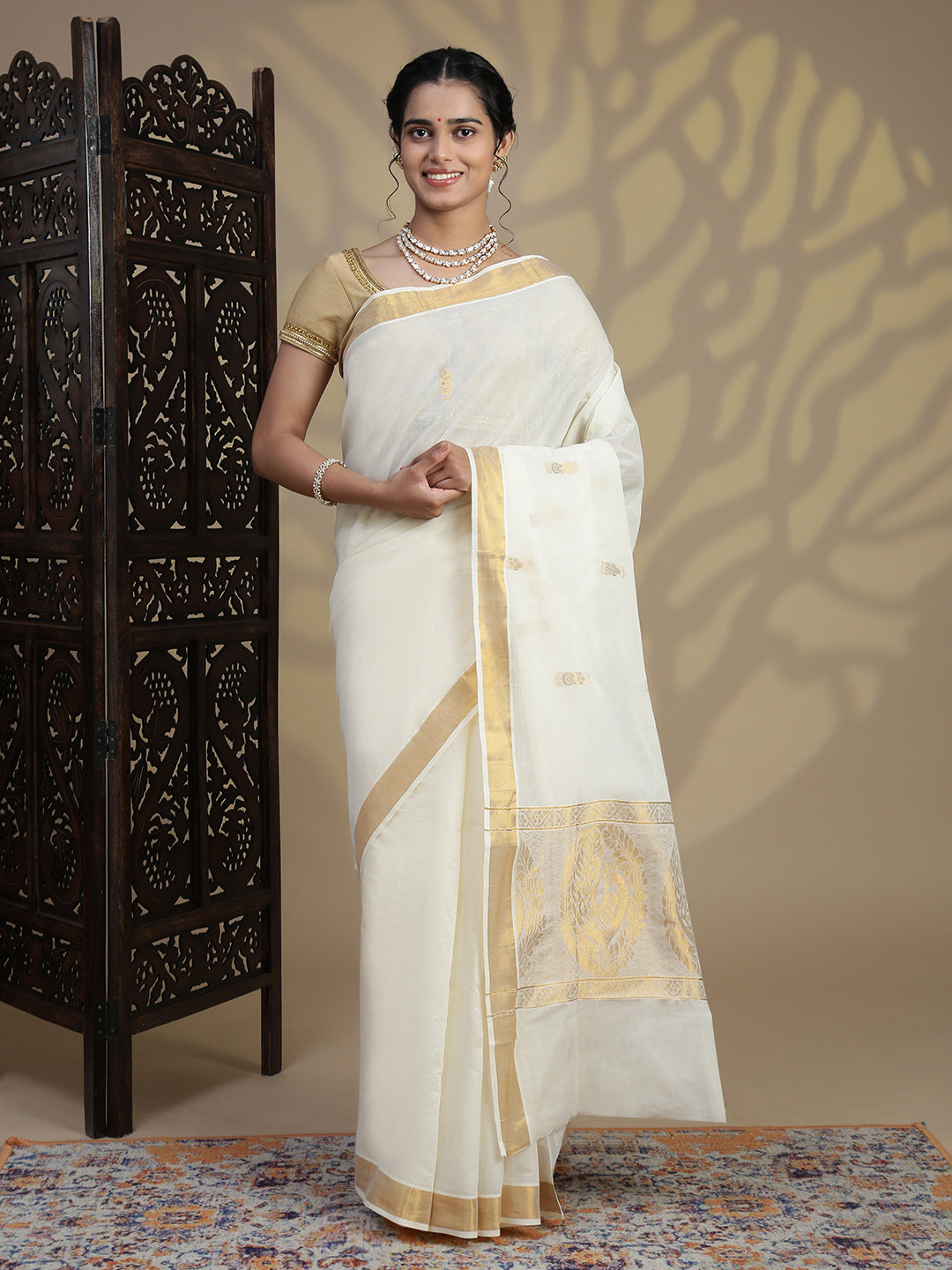 Women Kerala Cotton Cream Saree KS235