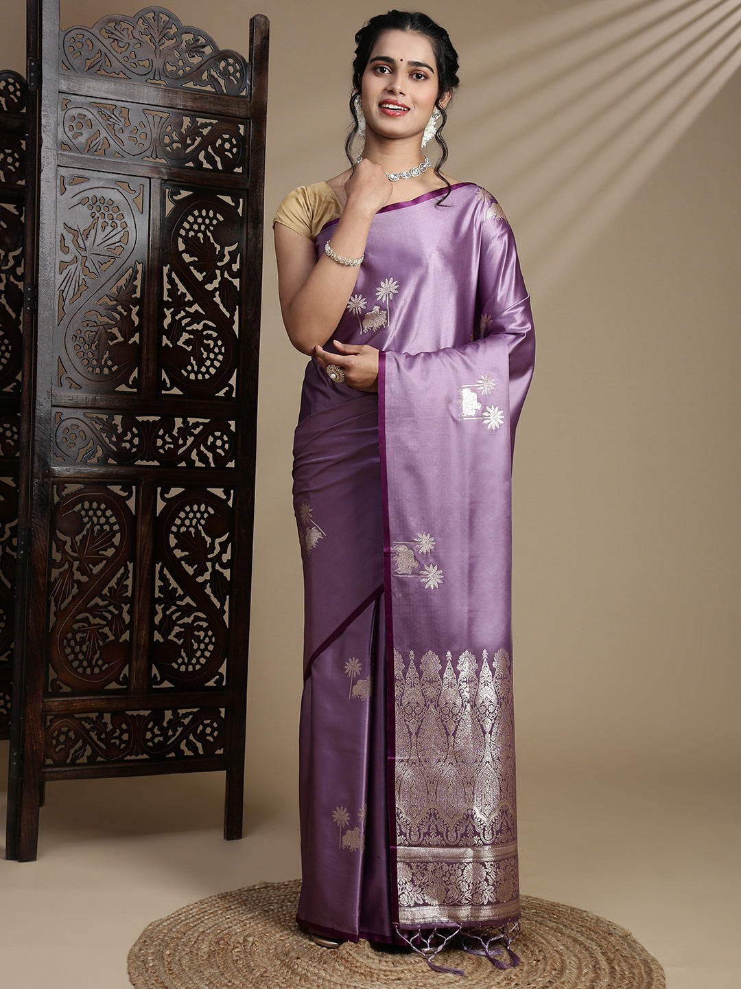 Women Lavender Soft Silk Saree SS385