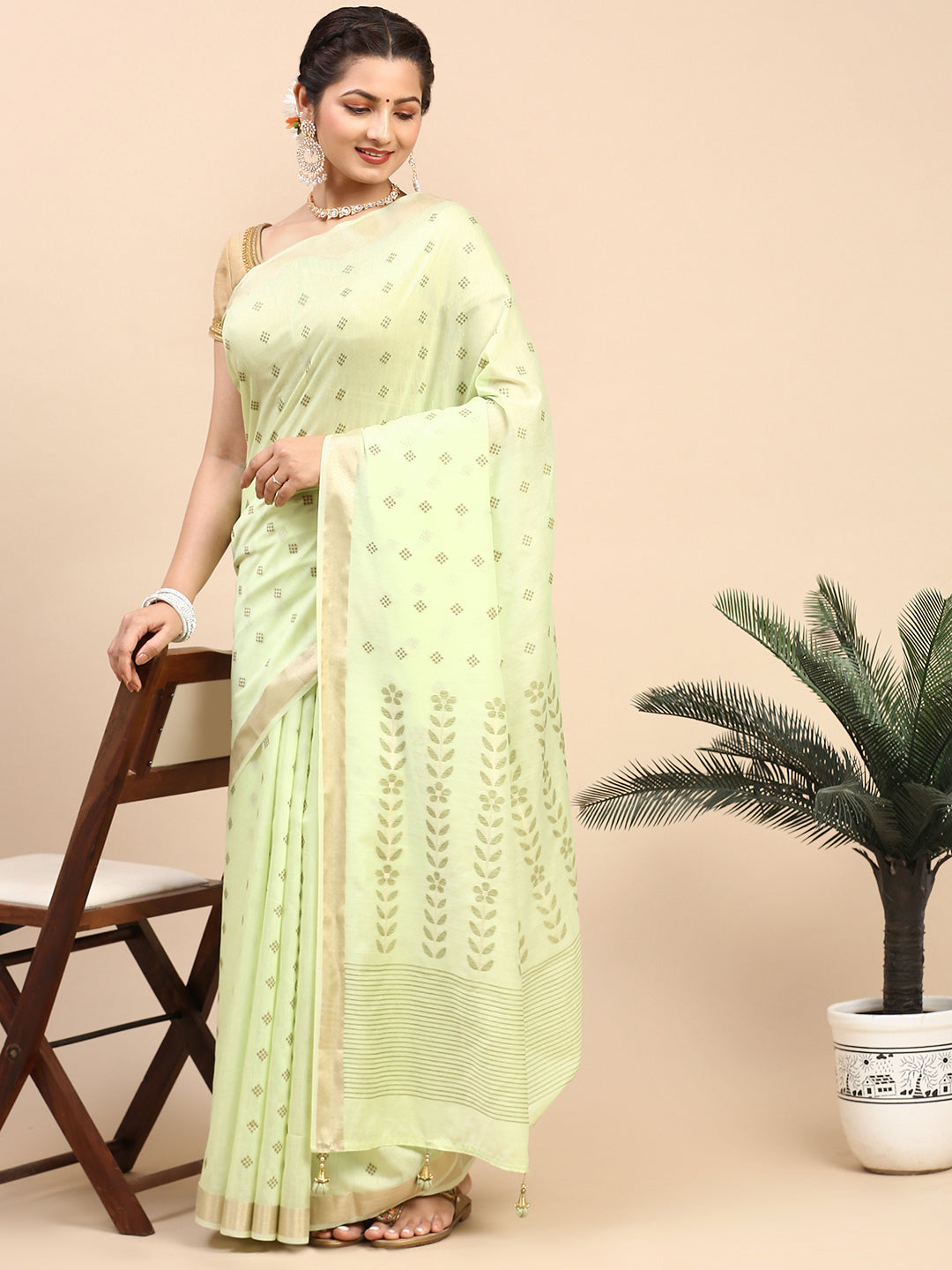 Women Semi Linen Weaving Saree Green SL154