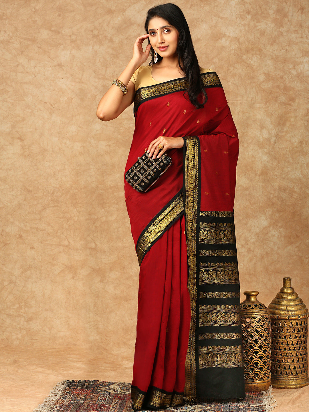 Women Kalyani Cotton Saree Red PCS121