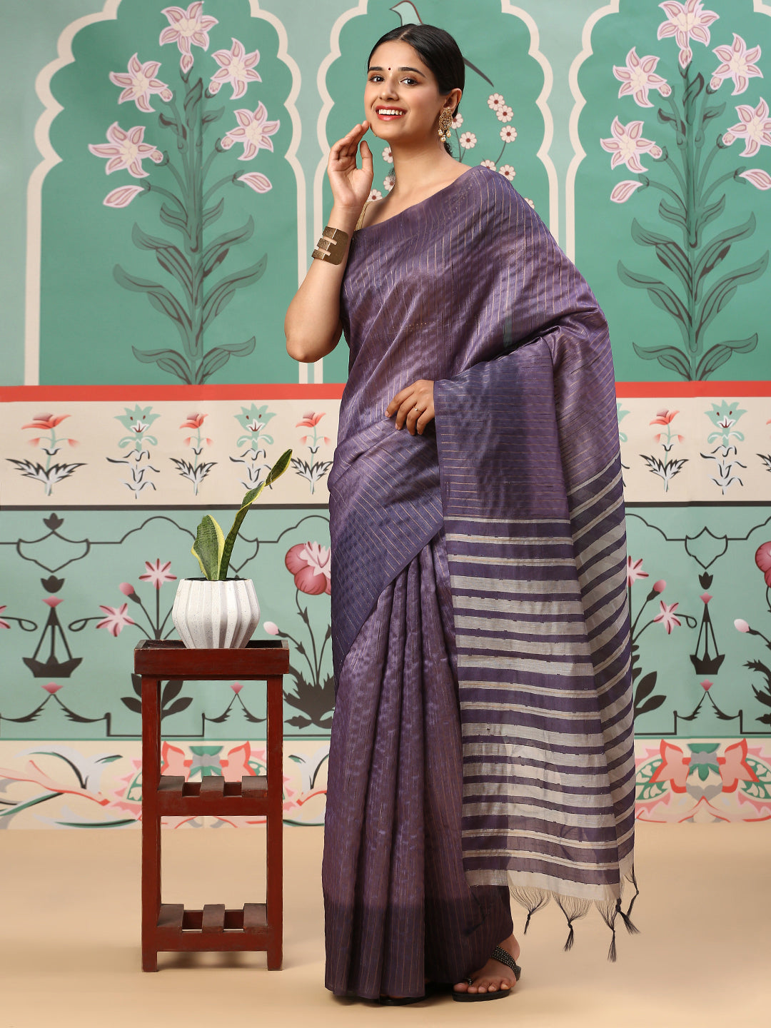 Women Semi Raw Silk Weaving Saree Violet SRS70