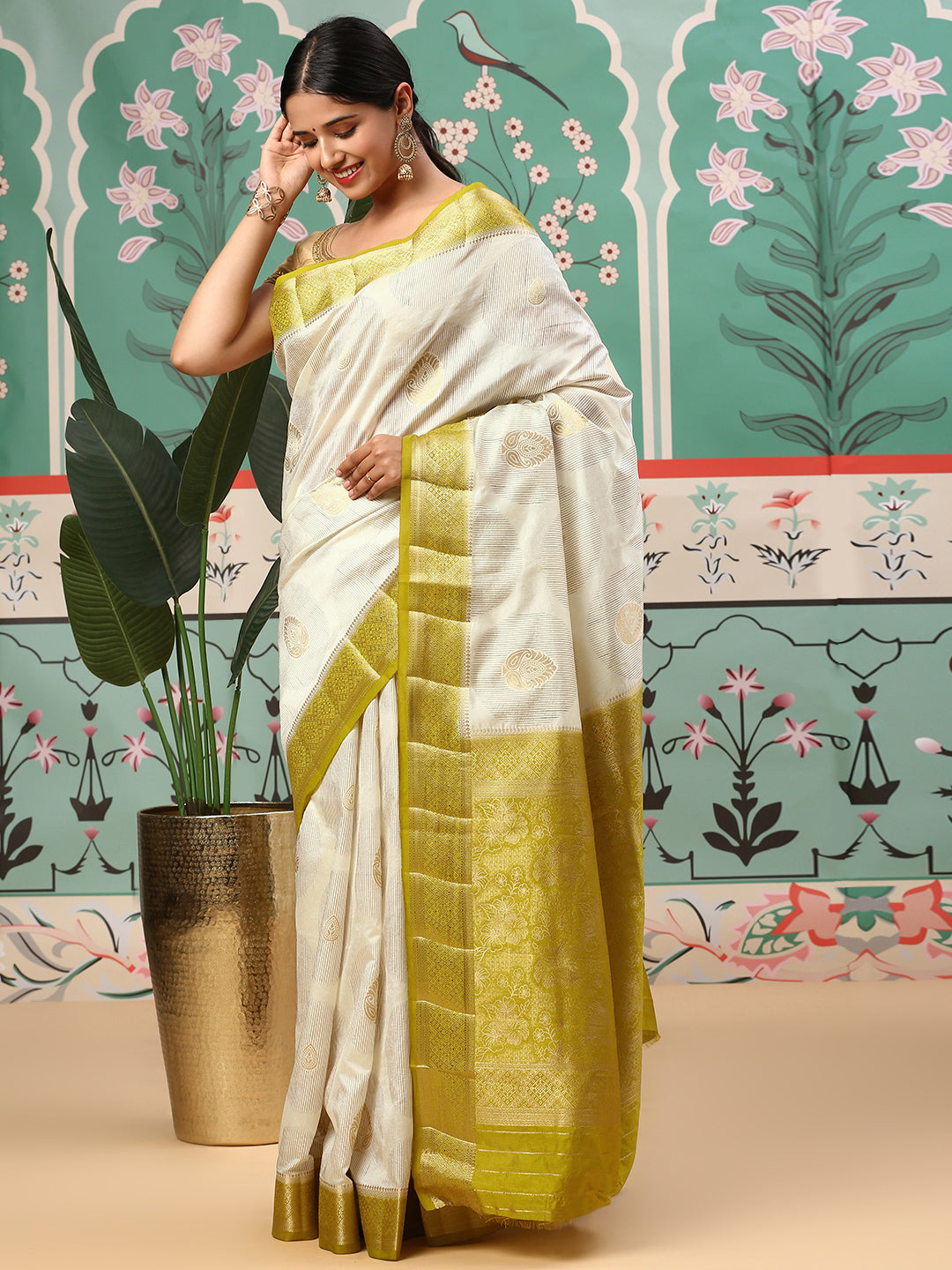 Women Semi Raw Silk Weaving Saree Cream SRS74