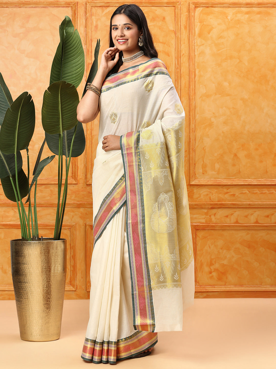 Kerala Cream Gold Jari Weaving Saree KS100