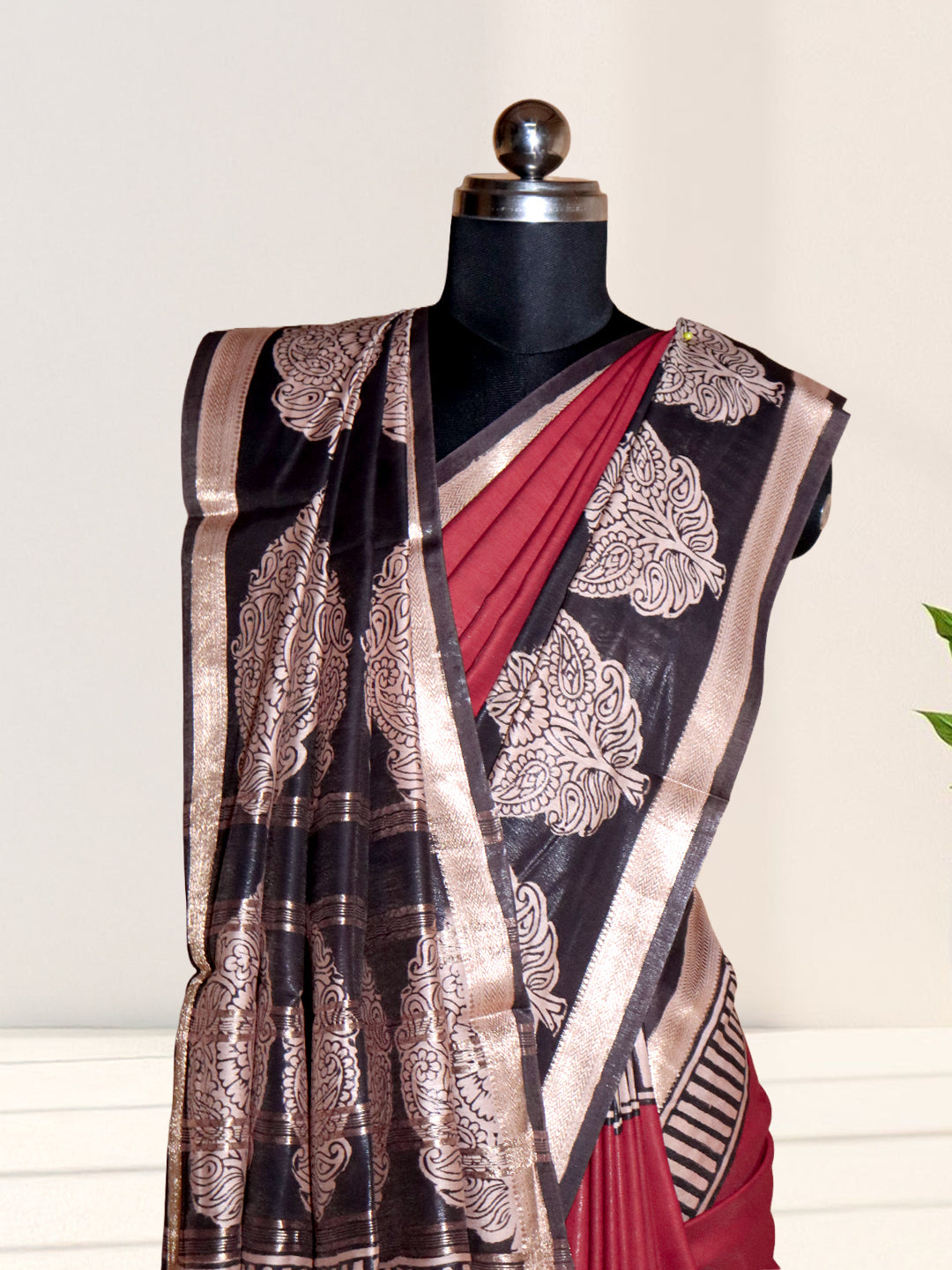 Women Maroon Semi Chanderi Cotton Printed Saree SC79