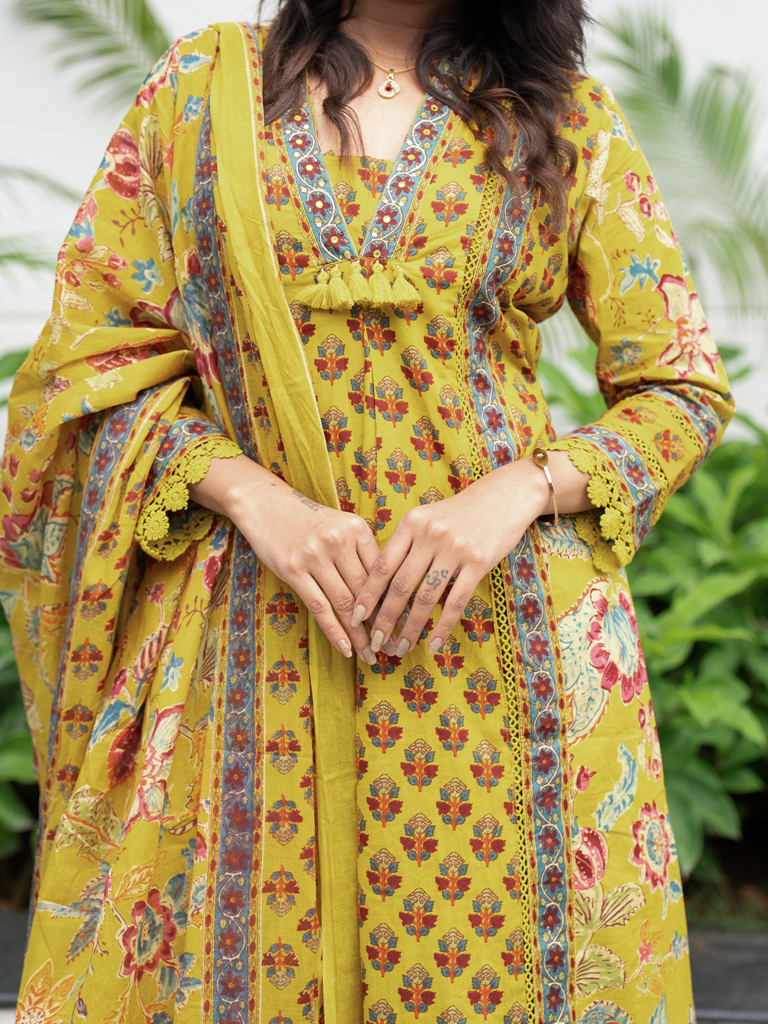 Women Pure Cotton Printed Mustard Kurti Set EKS97