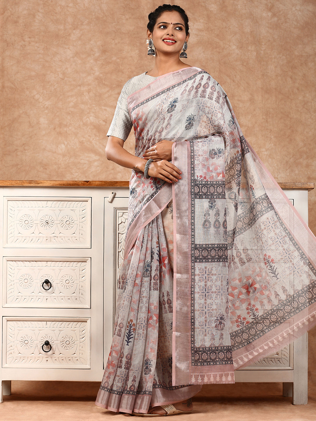 Women Semi Linen Saree Peach SL124