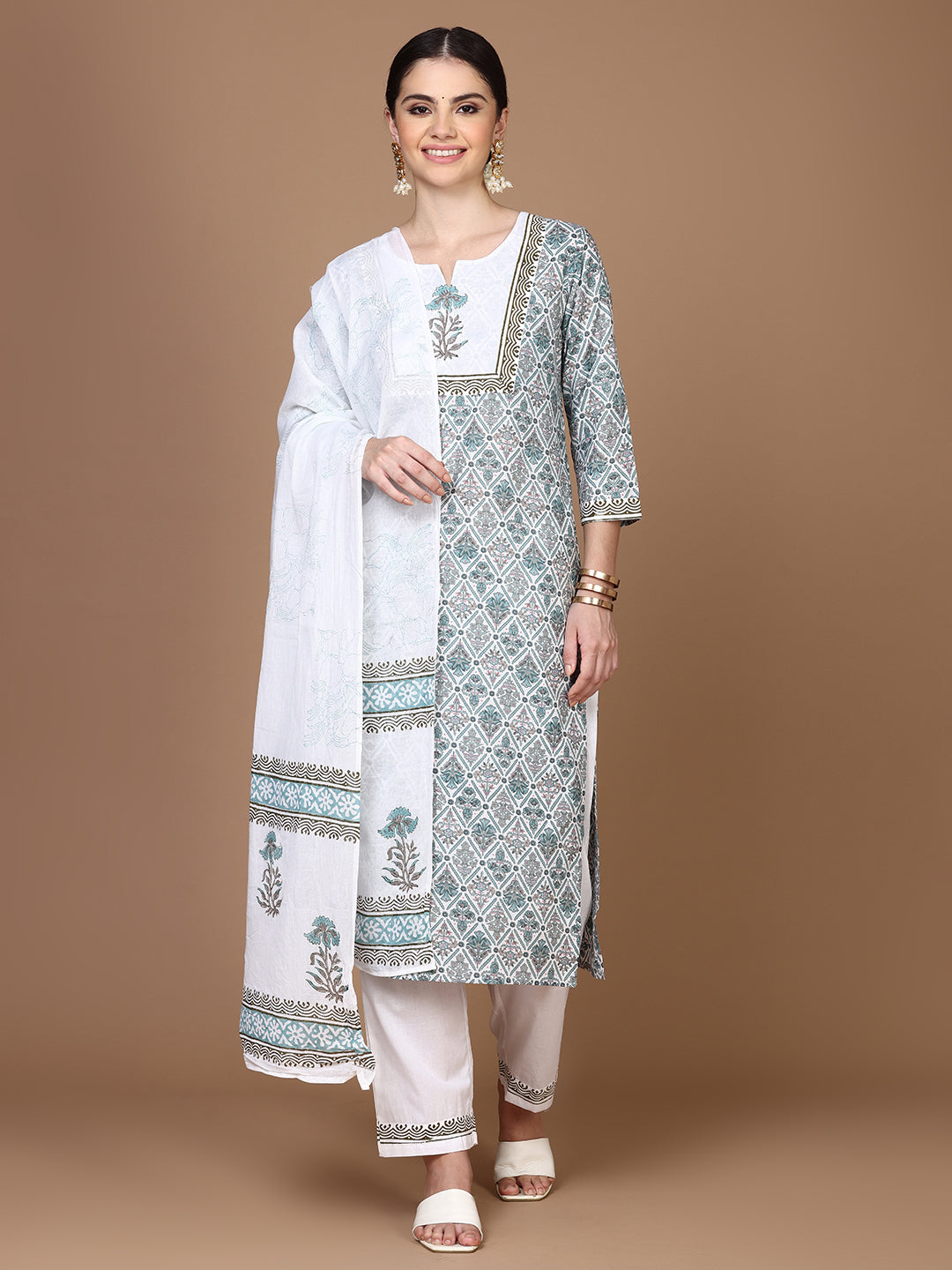Women Cotton Embroidered Kurti Set  Grey PKS18