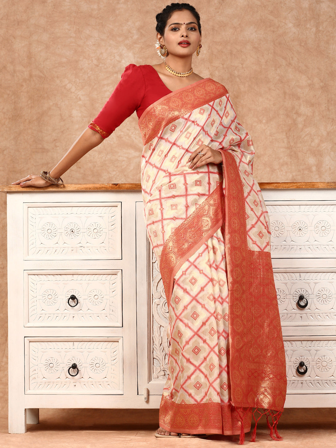 Womens Semi Silk Saree Red SS217