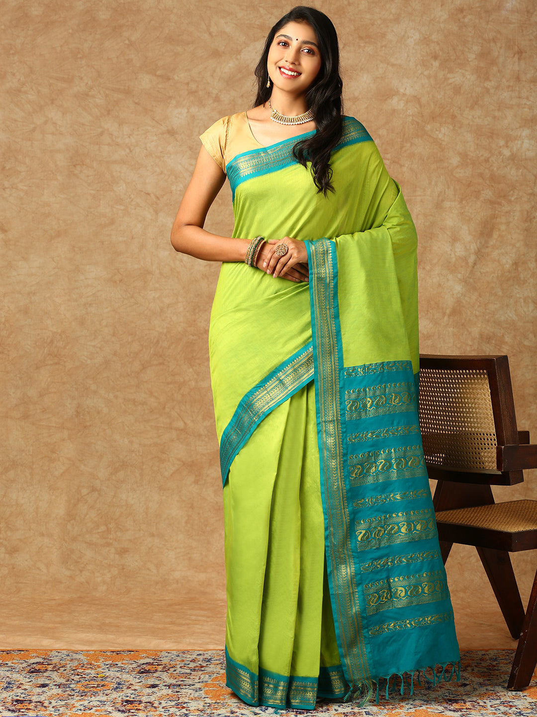 Women Kalyani Cotton Saree Green PCS126