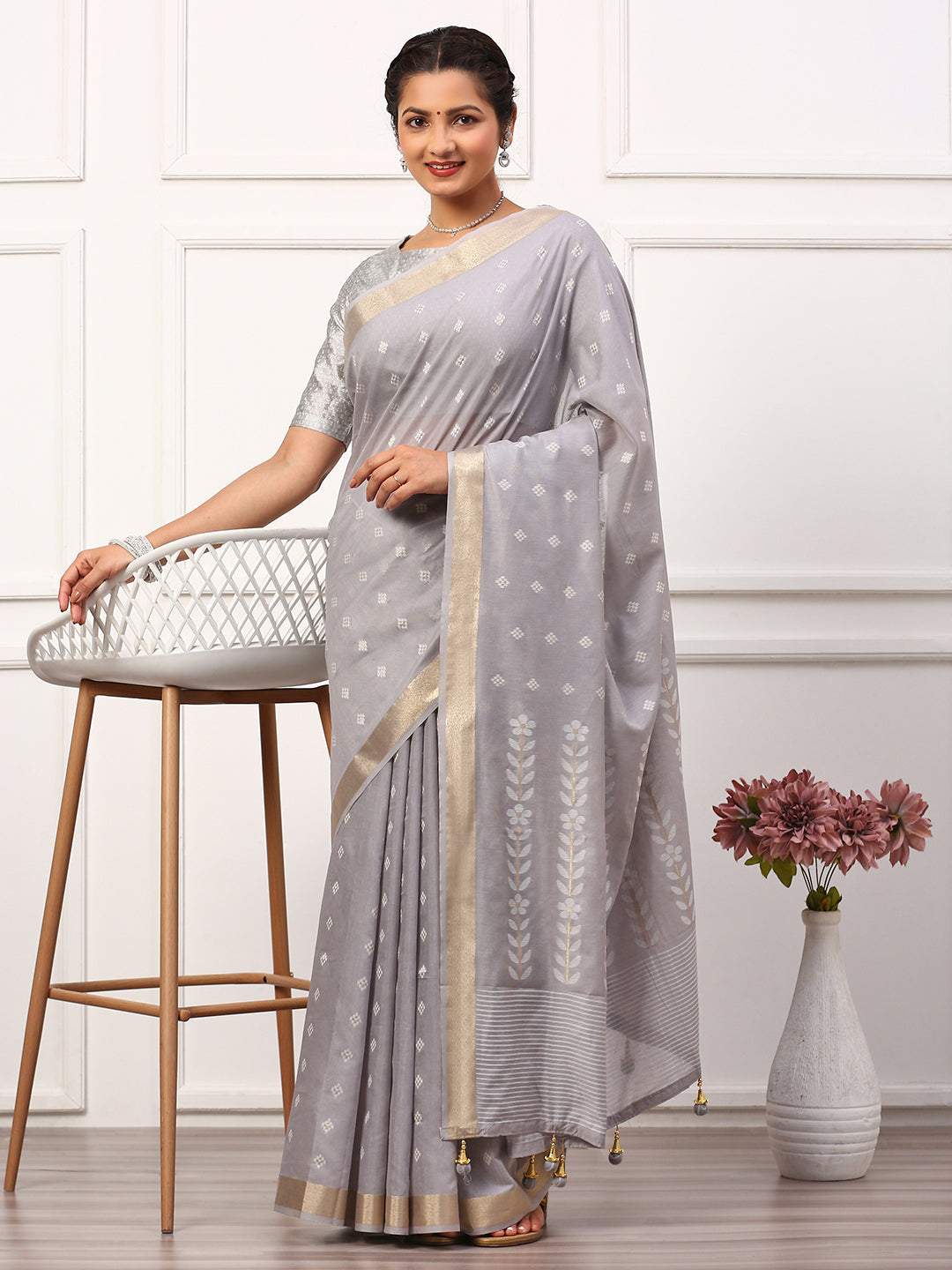 Women Semi Linen Weaving Saree Grey SL152