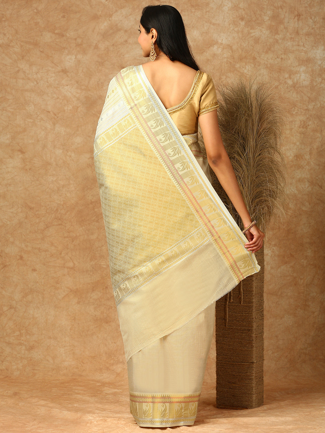 Kerala Cream Saree with Gold Jari Border KS134