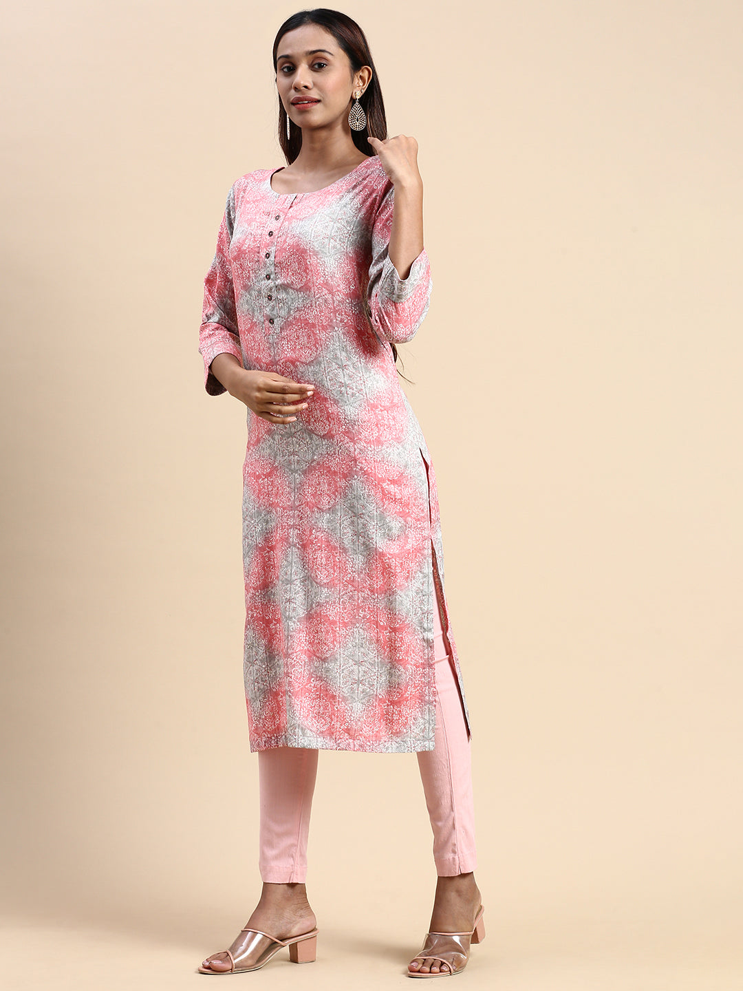 Women Cotton Pink & Grey Round Neck Straight Cut Printed Kurti PK32-Full view