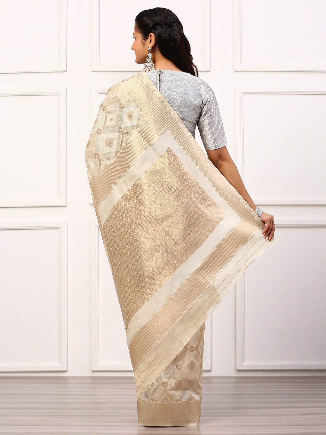 Women Semi Linen Weaving Saree White SL131