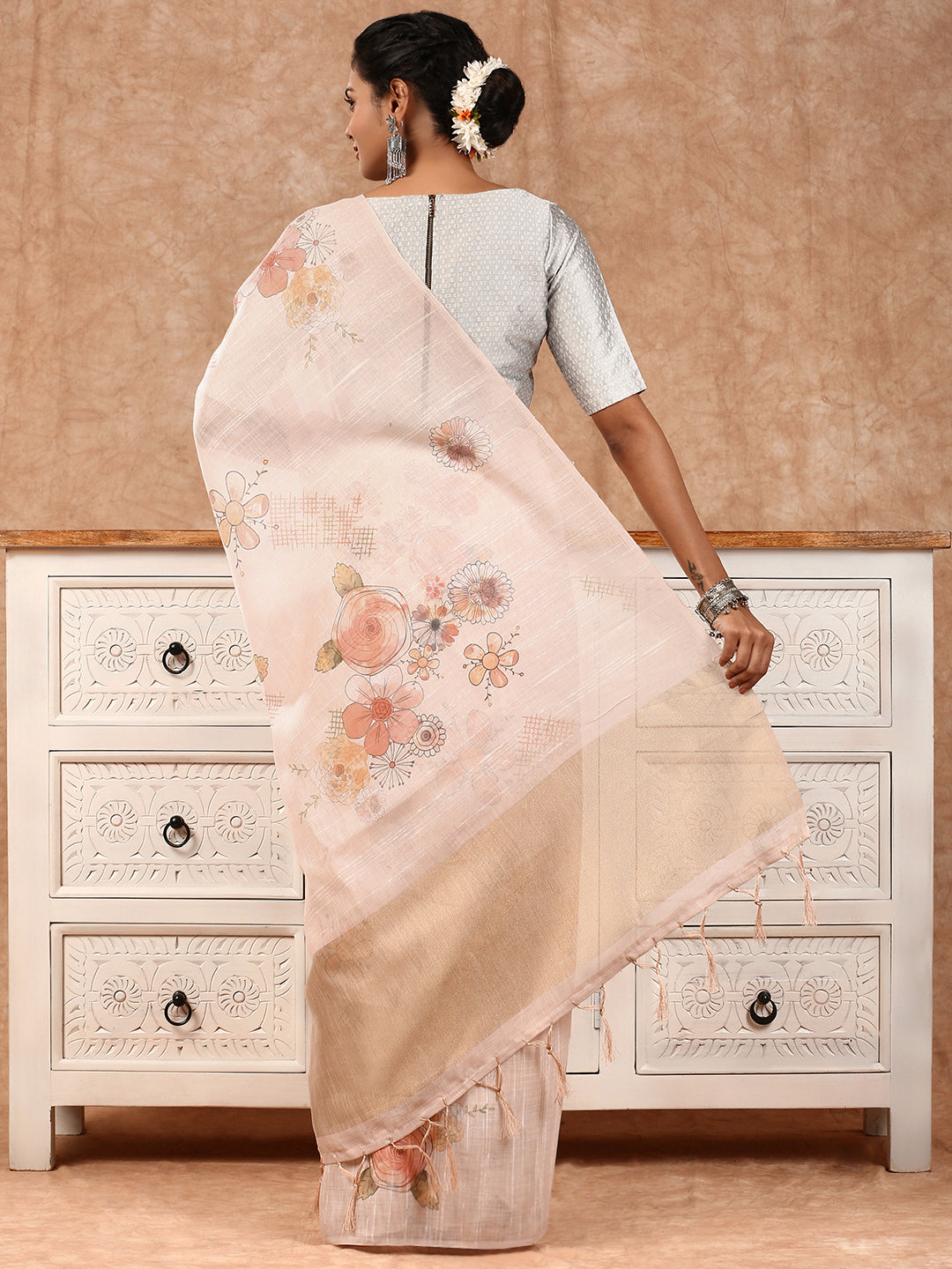 Women Semi Linen Saree Peach SL126