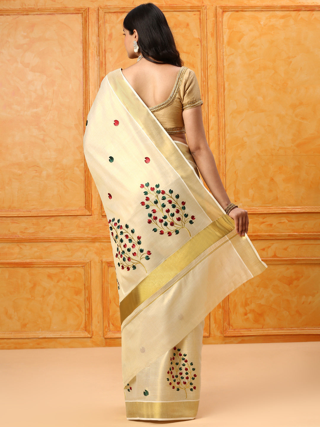 Kerala Cream Gold Jari Embroidery Saree KS108