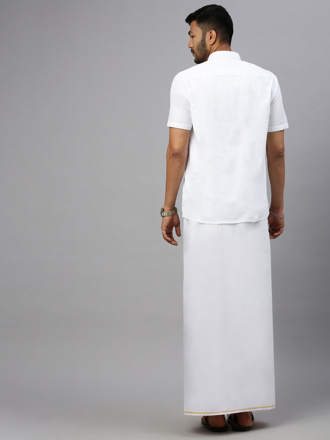 Men White with Gold Jari Border Single Layer Dhoti Riktha