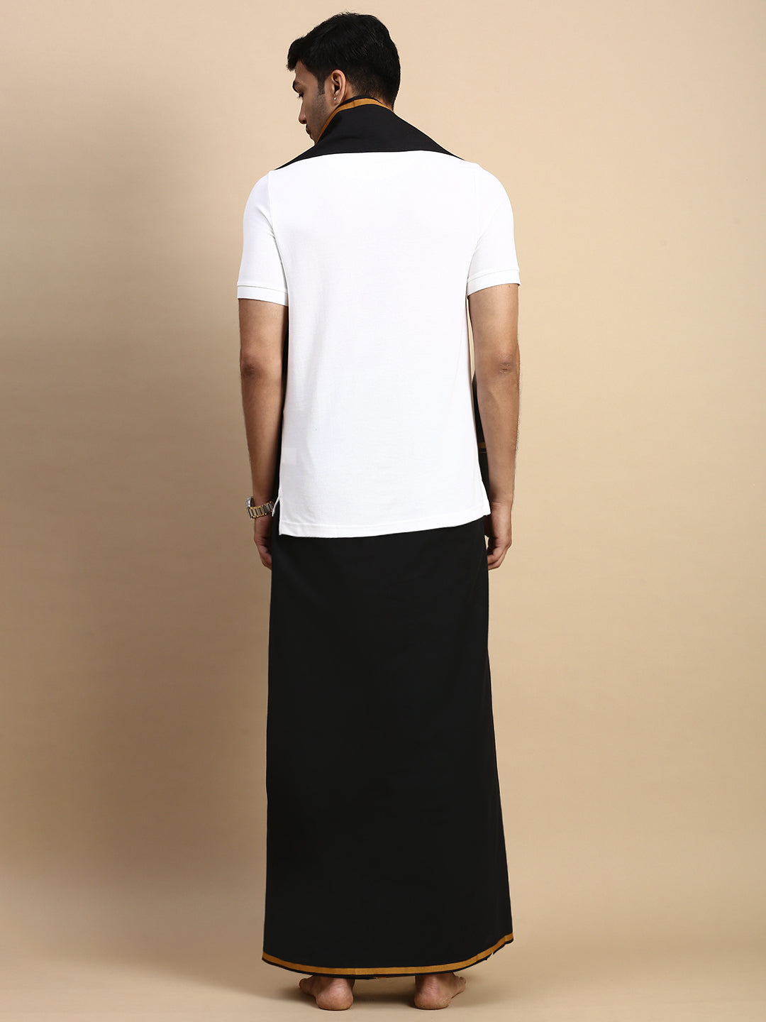 Men Devotional Big Border Dhoti with Towel & TShirt Set Black EP1