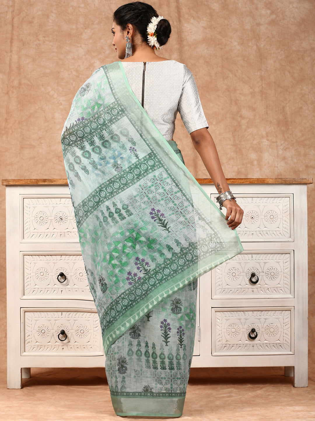 Women Semi Linen Saree Green SL125