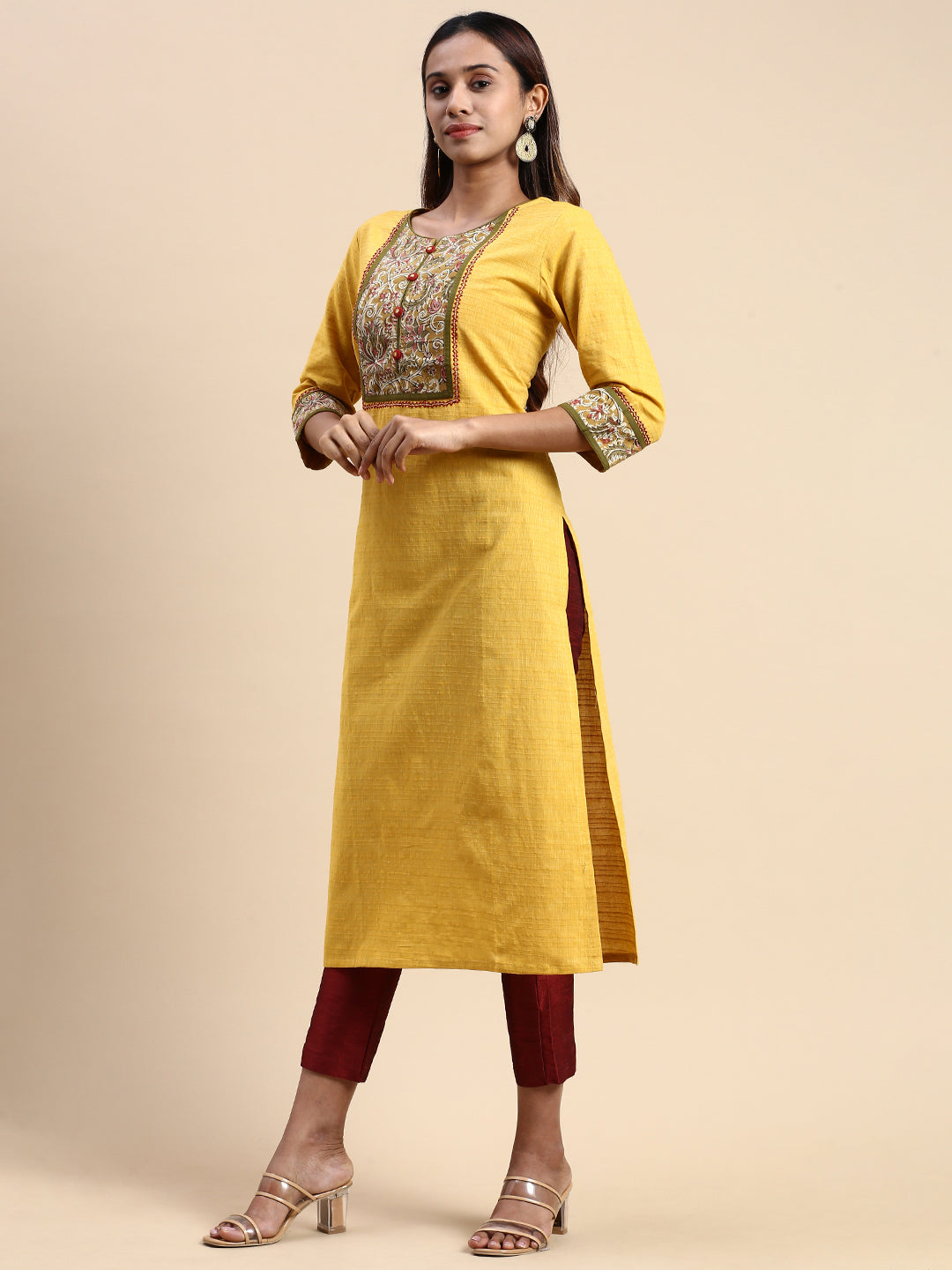 Yellow Kurti pant set paired with white embroidered net dupatta | Yellow  kurti, Yellow suit, Kurtis with pants