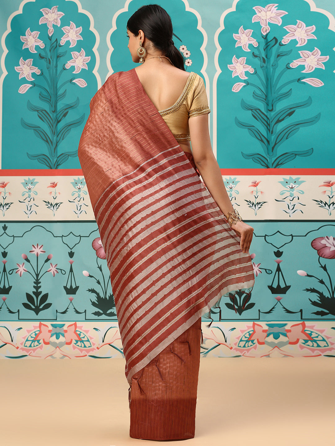 Women Semi Raw Silk Weaving Saree Red SRS67