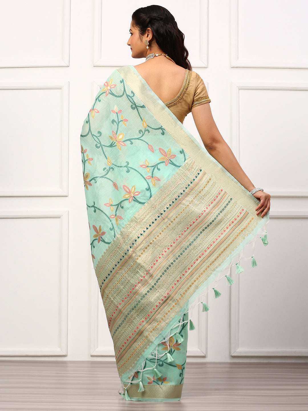 Womens Semi Silk Saree Green SS237