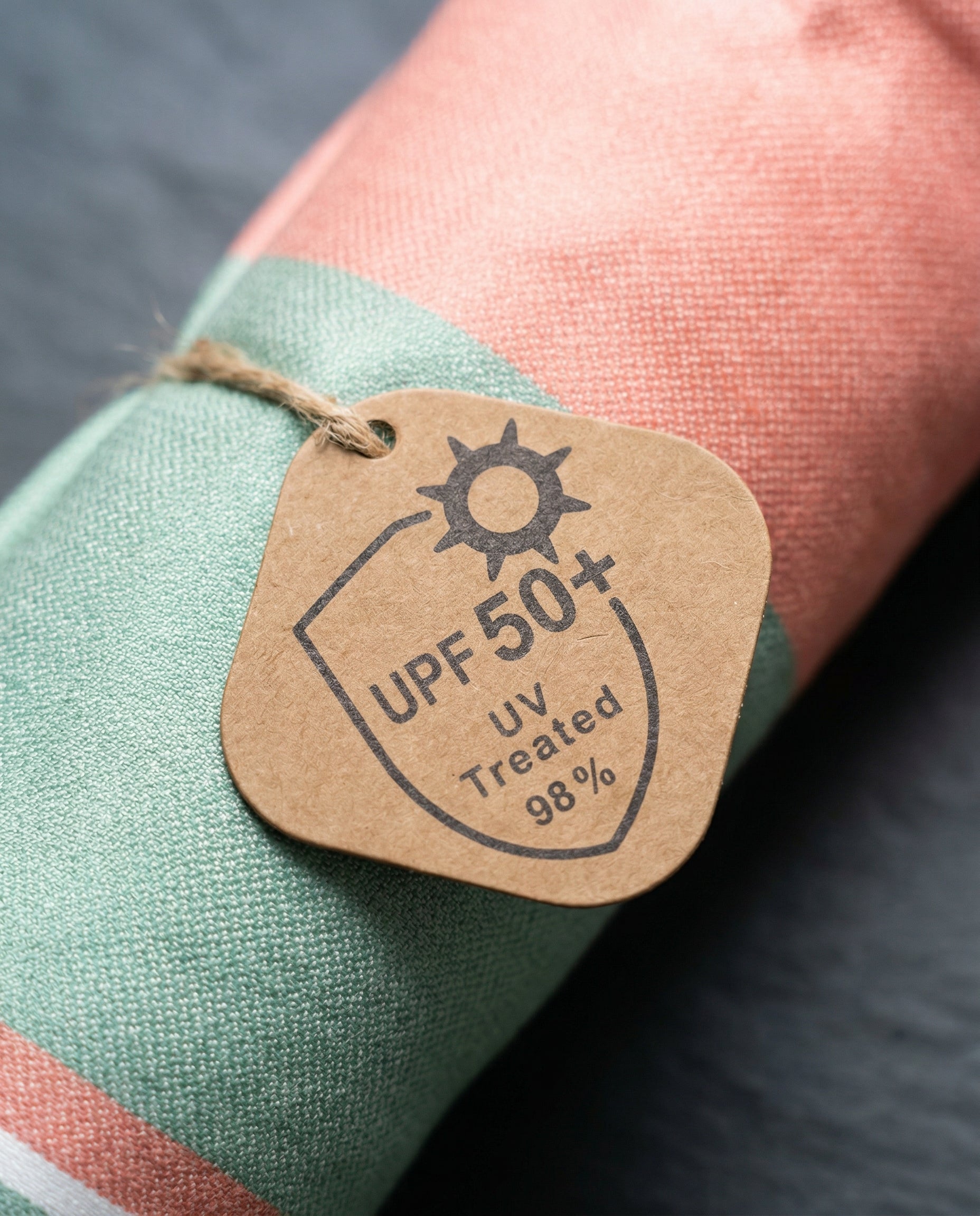 Premium Bamboo Bath Towel – Hypoallergenic with Towel Bag | UPF 50+ UV-Treated Fabric, 98% Protection