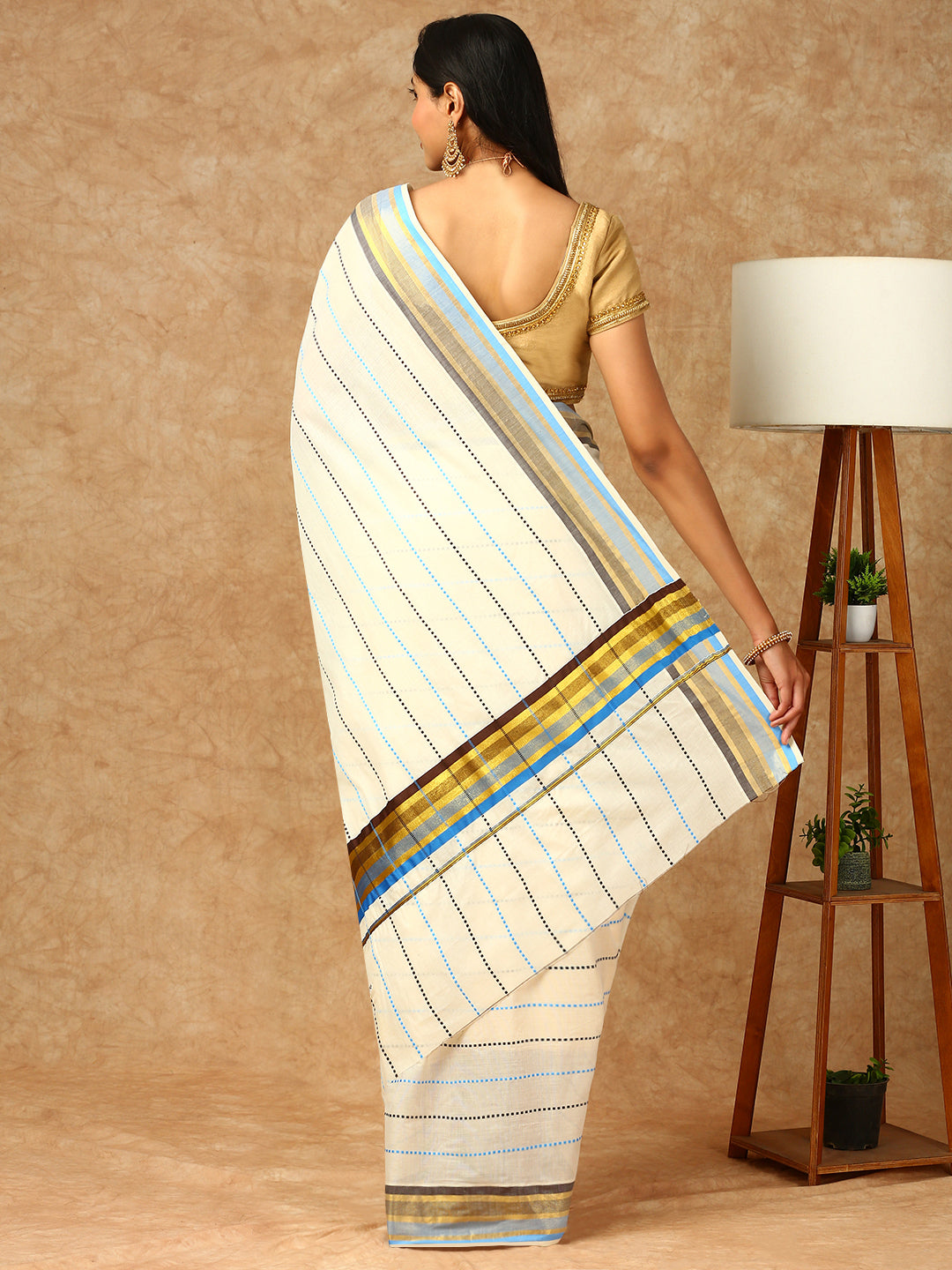 Kerala Cream Saree with Gold Jari Border KS138