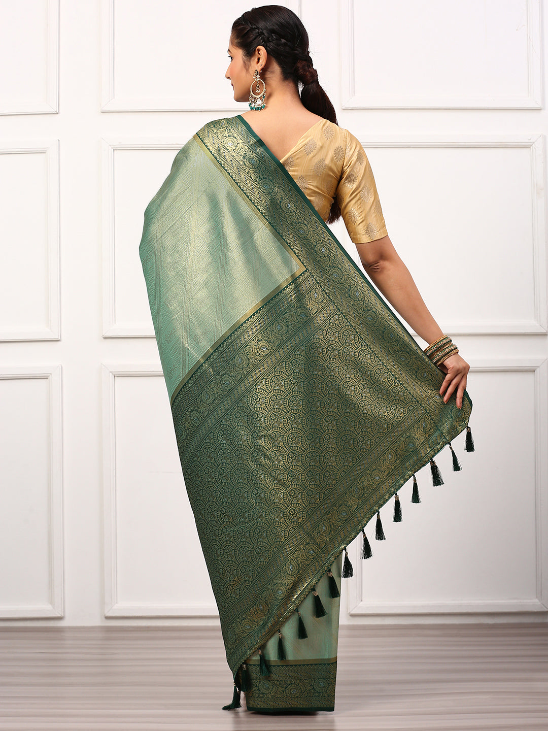 Womens Semi Silk Saree Green SS265