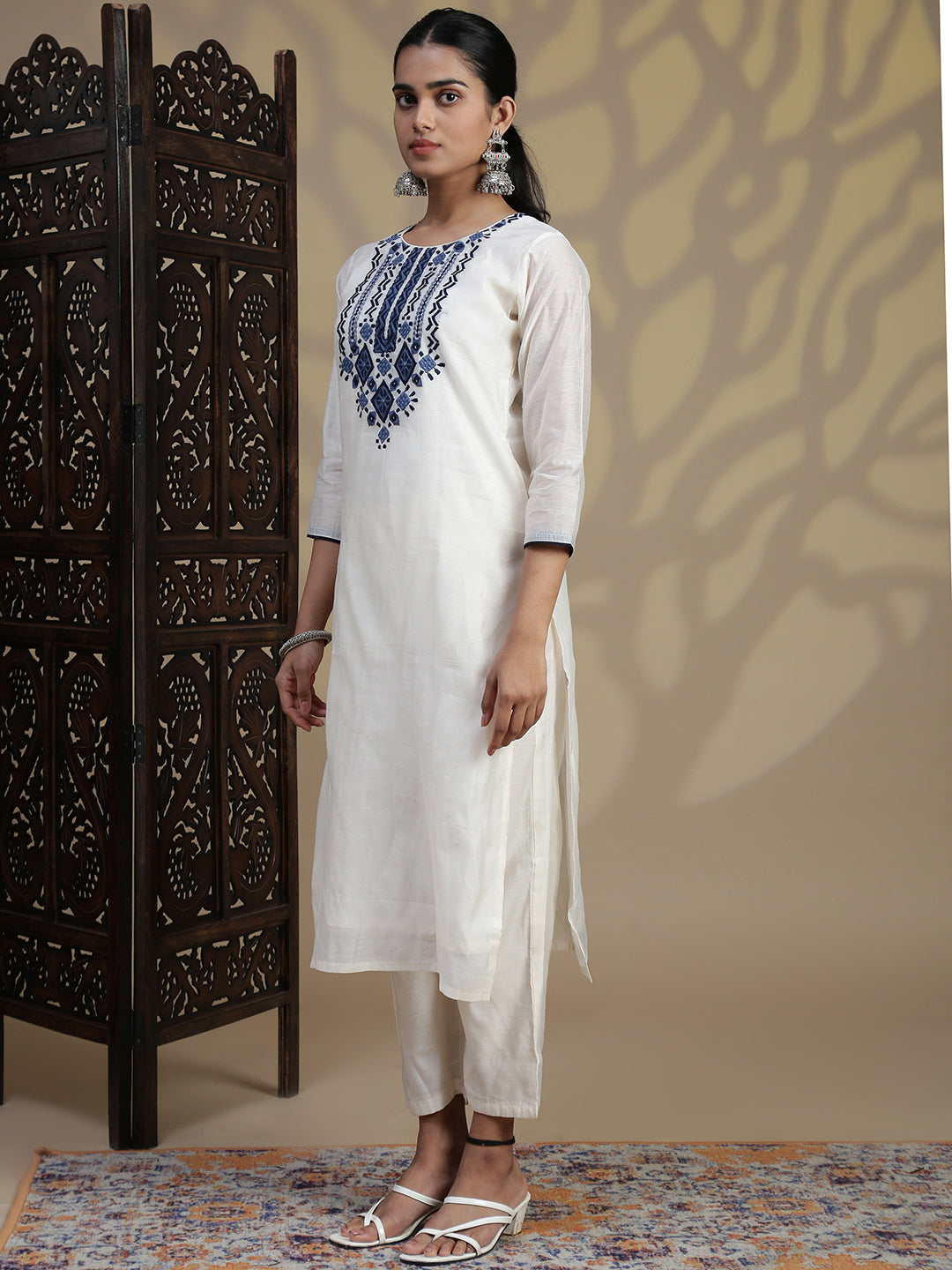 Women Cream MM Silk Printed Kurti Set EKS126