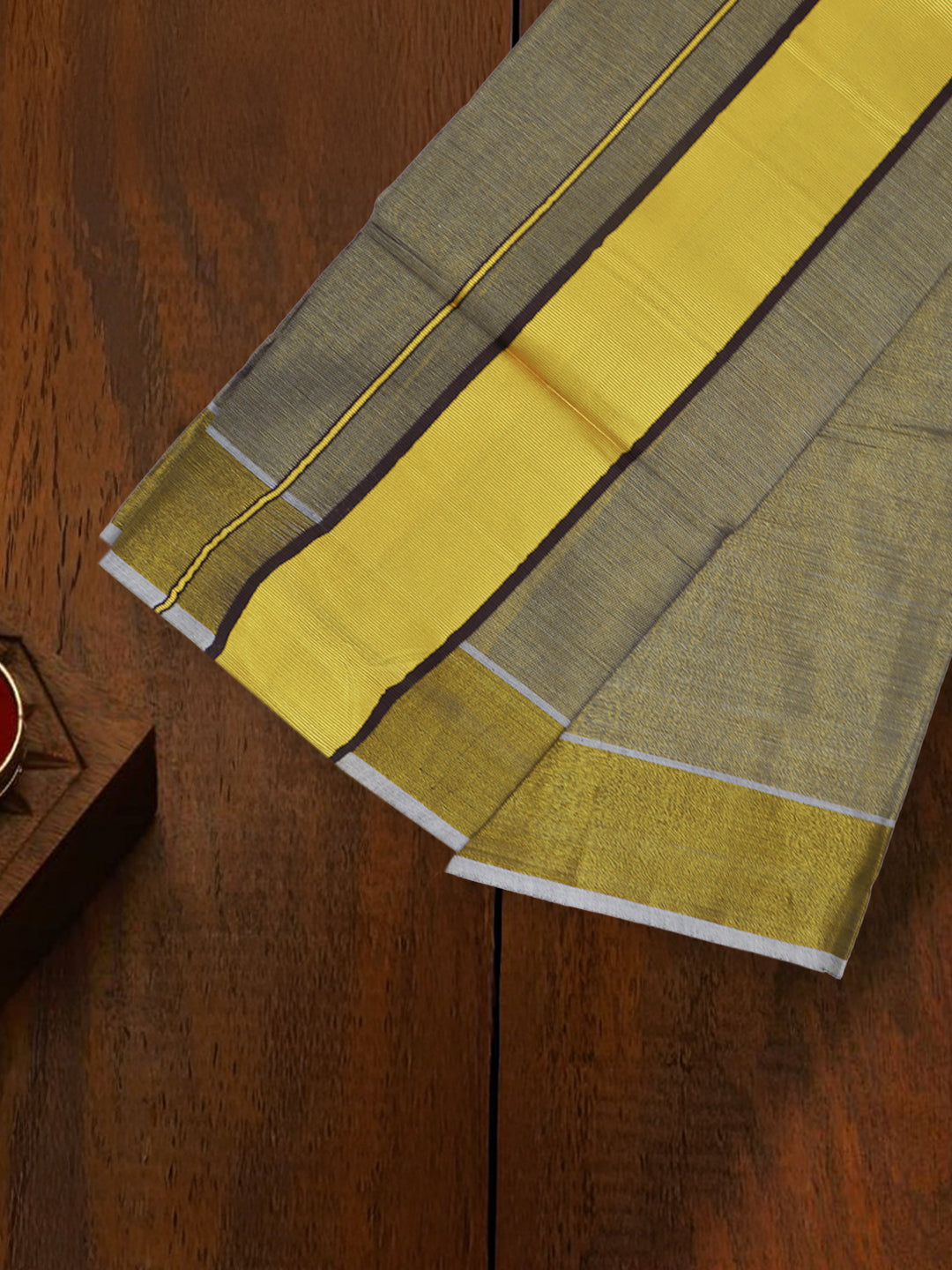 Men Tissue Gold Jari Border Panchakacham with Angavasthram Set (9+5) Gangotri GGC04