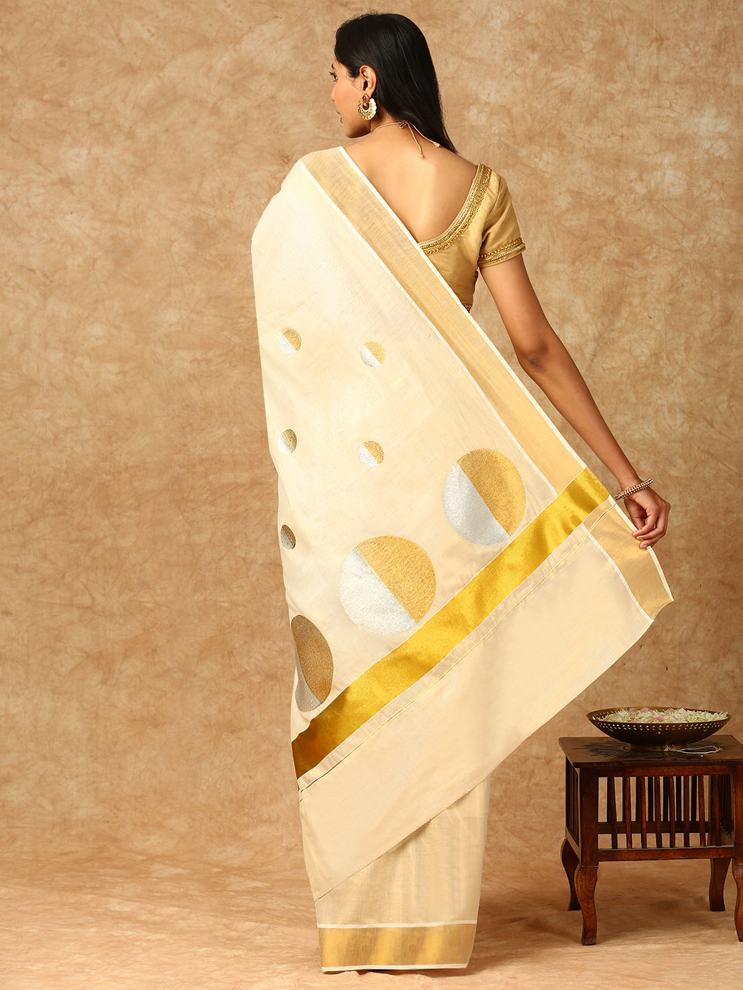 Women Kerala Tissue Gold with Copper Saree KS166