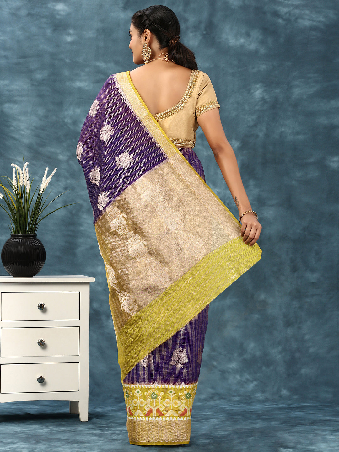 Women Semi Raw Silk Weaving Saree Blue SRS81