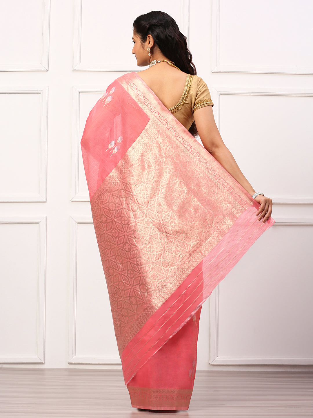 Women Semi Linen Weaving Saree Pink SL139